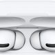 Беспроводные наушники Apple AirPods Pro в футляре с беспроводной зарядкой MagSafe White (MLWK3RU/A) изображение №633438